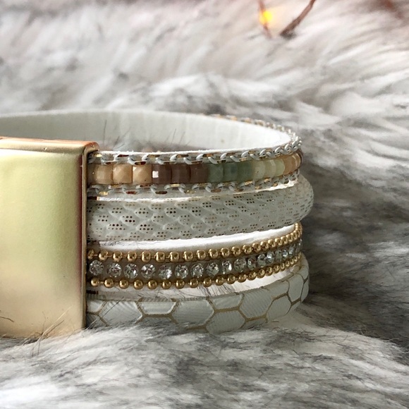 🍃💐Multi texture leather bracelet 💐🍃 - Picture 6 of 8